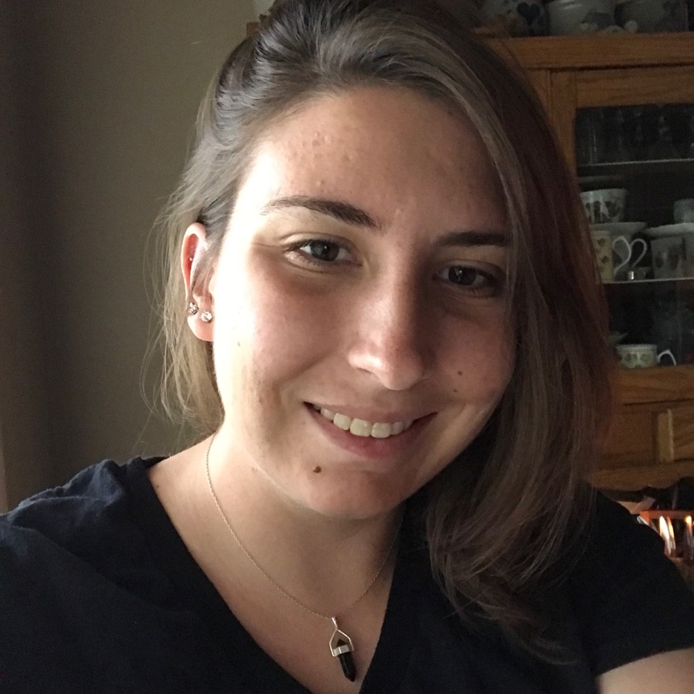 Meet your Posher, Ashley